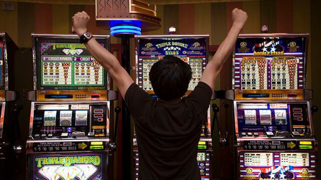 bedbb840-044e-4c62-8397-c58ae5a99197-Happy-Person-Slot-Machine-1.jpg